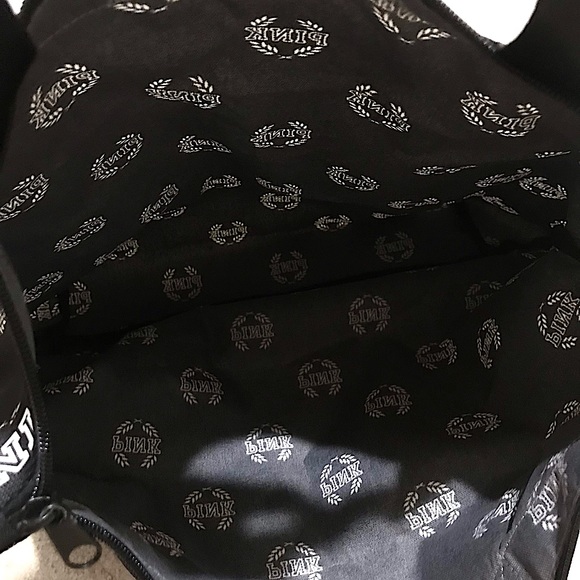 🆕PINK WEEKENDER SUPER CUTE&VERY SPACIOUS&DEEP BLACK&WHTE OVERNIGHT/CARRY ON ✈️ - Picture 10 of 14